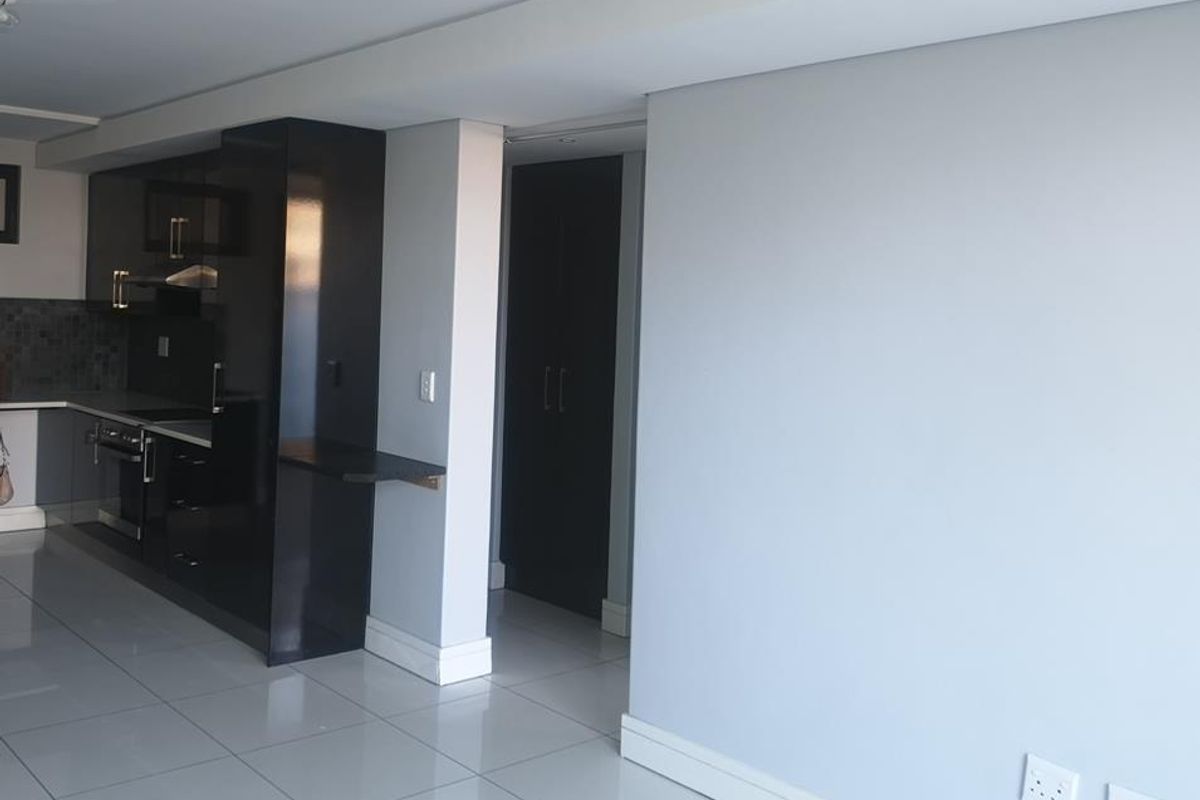 2 Bedroom Apartment - Windhoek Central - Photo 5