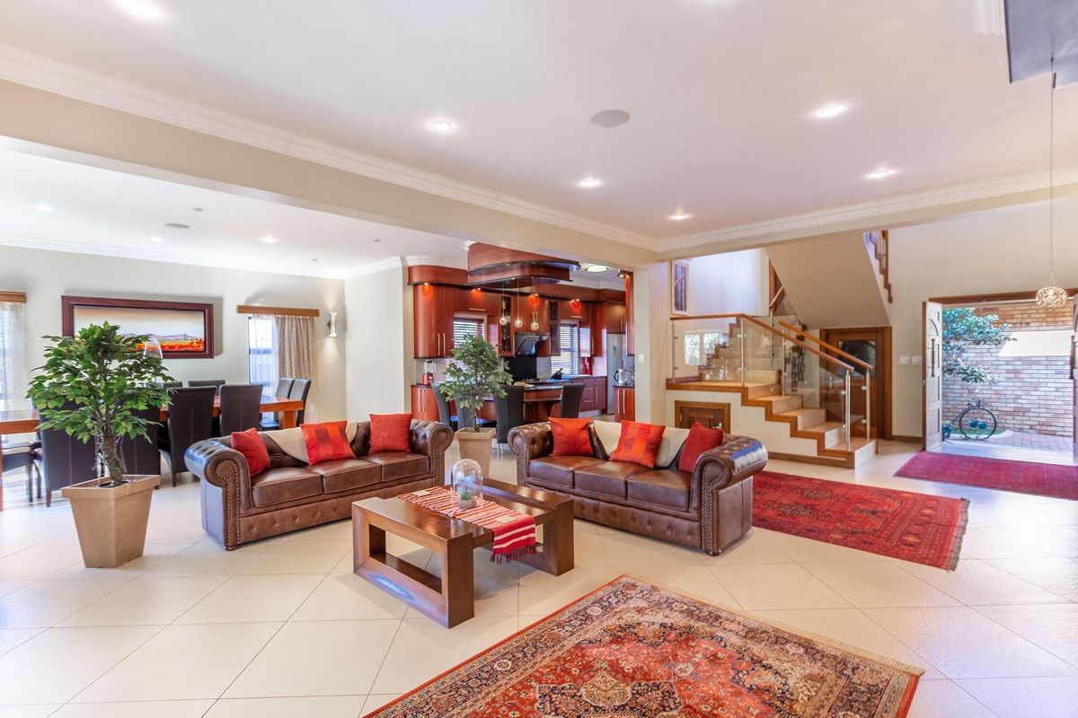 PRIVACY, POSITIONING, PRICE, PROPERTY PERFECTION! - Photo 5