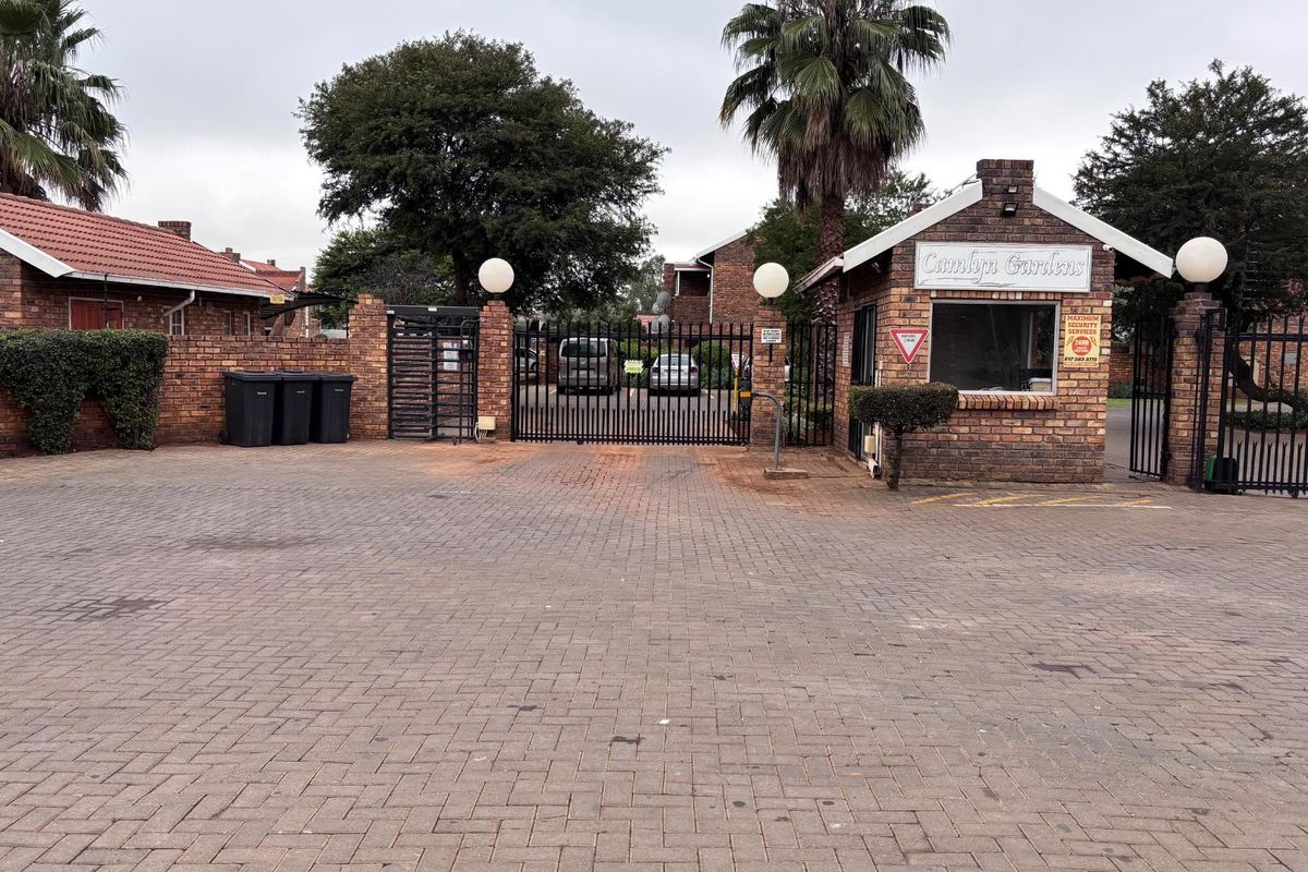 BEAUTIFUL APARTMENT - Photo 2