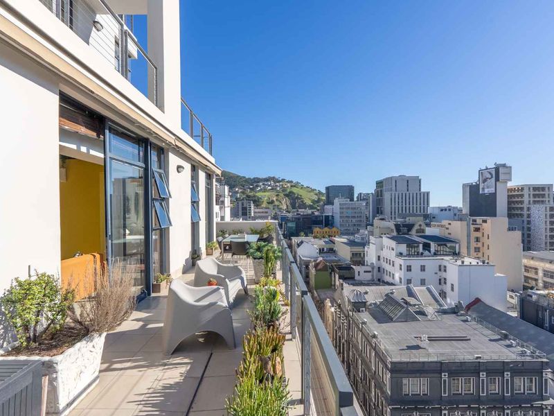 Your Perfect Urban Oasis in the Mother City - Photo 6