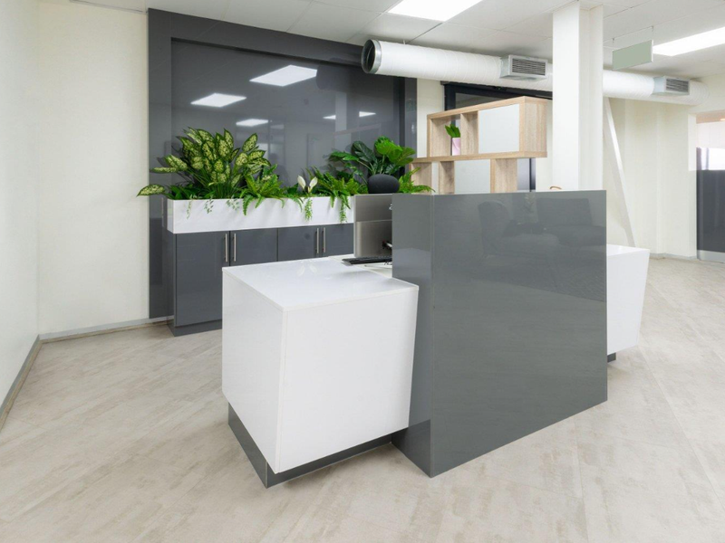 Book open plan office space for businesses of all sizes in Regus Ingenuity Park. Rent this space for 12-months, get 3 months extra FREE. - Photo 8