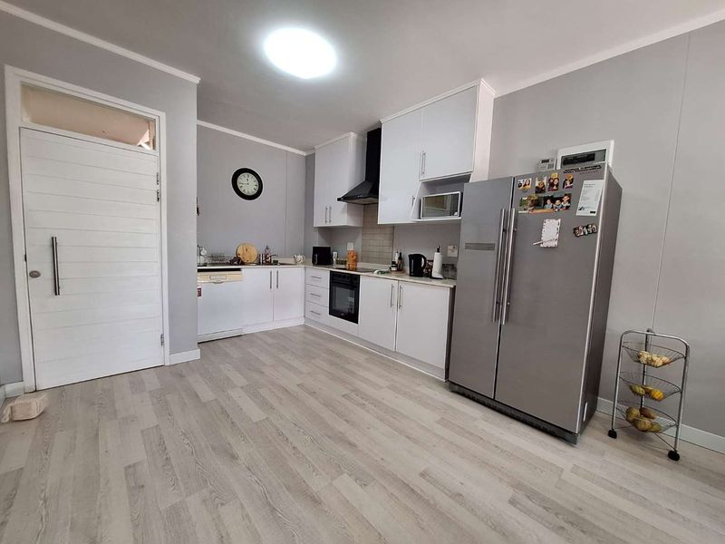 Perfectly Priced – Urgent Seller Seeking a Serious Buyer! - Photo 5