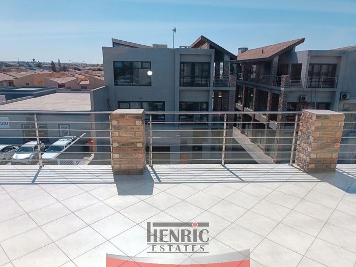 Property #2465175, Business Rental Monthly in Vineta