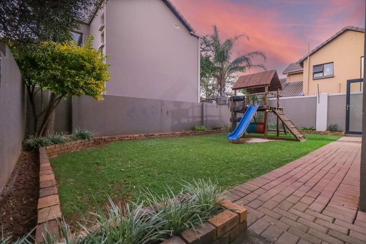 Discover Space and Style in This Stunning Family Home! - Photo 2