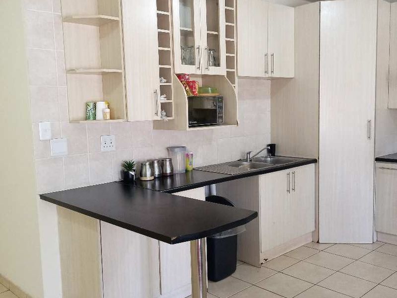 2 BEDROOM TOWNHOUSE FOR SALE IN NORKEM PARK EXT 2 - Photo 2