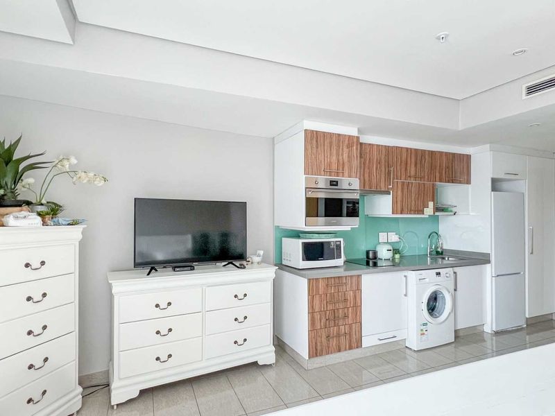 STUDIO APARTMENT TO RENT at The Pearls of Umhlanga®️ - Photo 3
