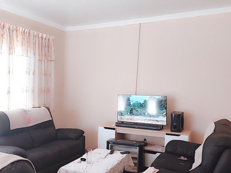 Your New Home Awaits - Photo 5