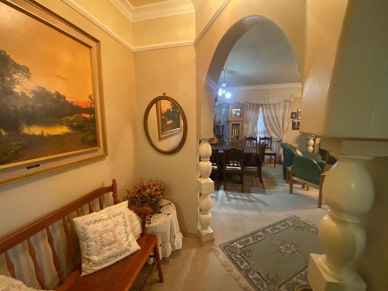 FOR SALE- MASSIVE 10 BEDROOM HOUSE IN HAGE HEIGHTS, SWAKOPMUND, NAMIBIA - Photo 10