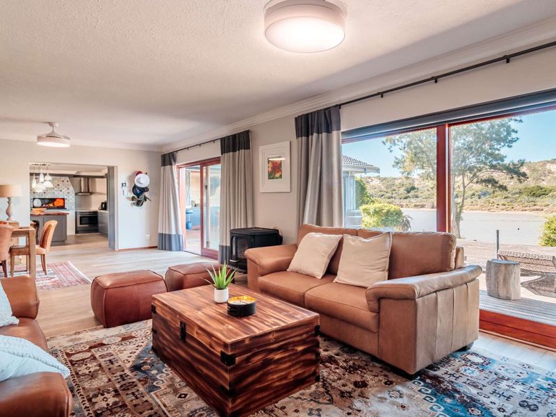 Directors Home For Sale - Photo 7