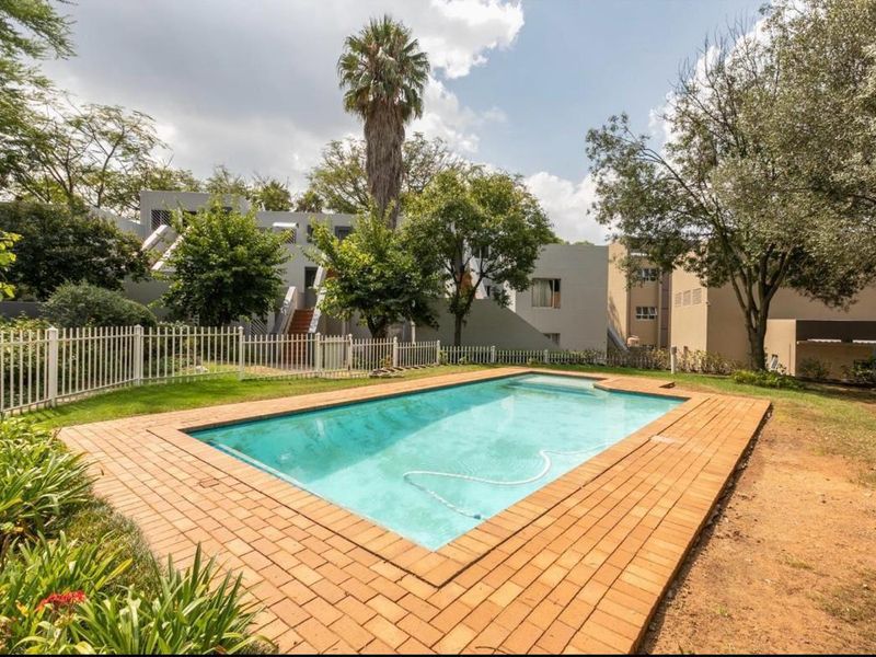 Luxury and comfort at an affordable prie - Photo 8