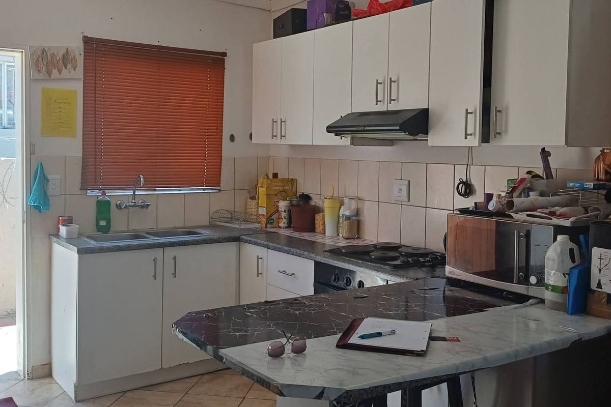 A great opportunity to own a neat and comfortable ground-floor apartment in the popular Veddersdal area. - Photo 5