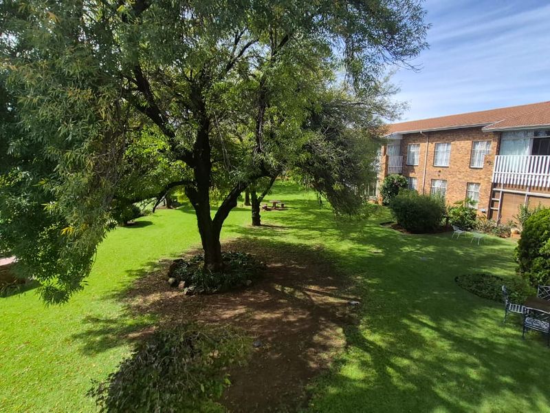 Welcome Home to Sharona Complex, Edleen - Photo 7