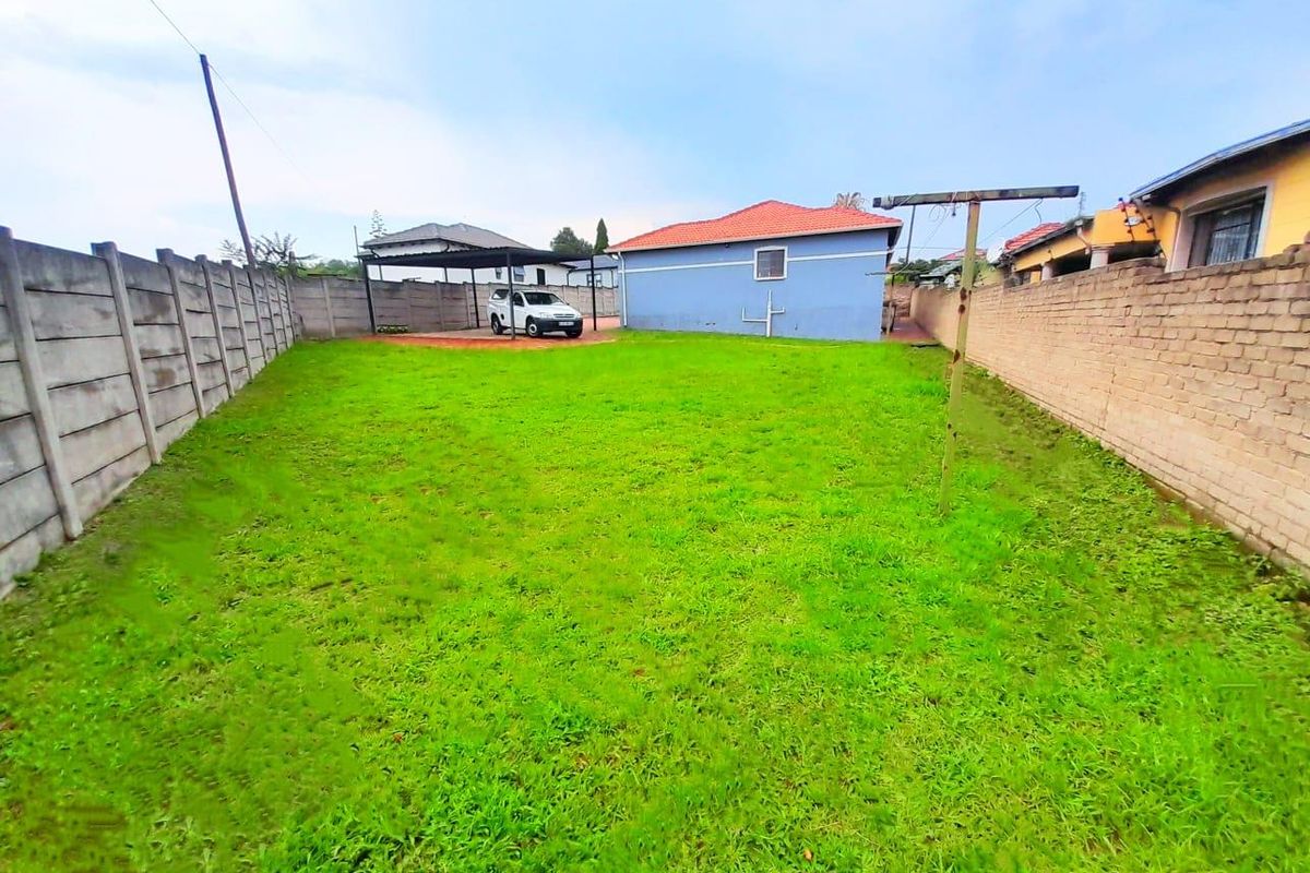 "Phenomenal three-bedroom home suitable for a large family" - Photo 5