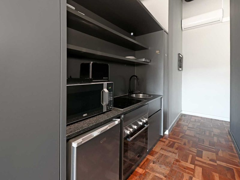 Urban Lifestyle Investment in the Heart of Cape Town - Photo 10