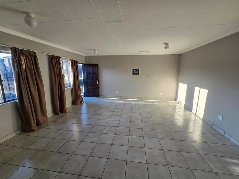 1-Bedroom Apartment to Rent | Hoedspruit Town Centre - Photo 2