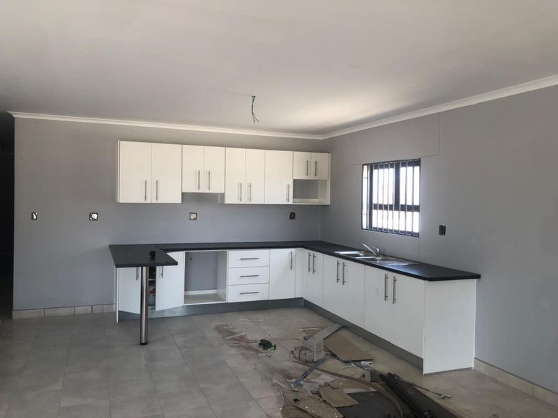 Spacious modern House for sale - Photo 6