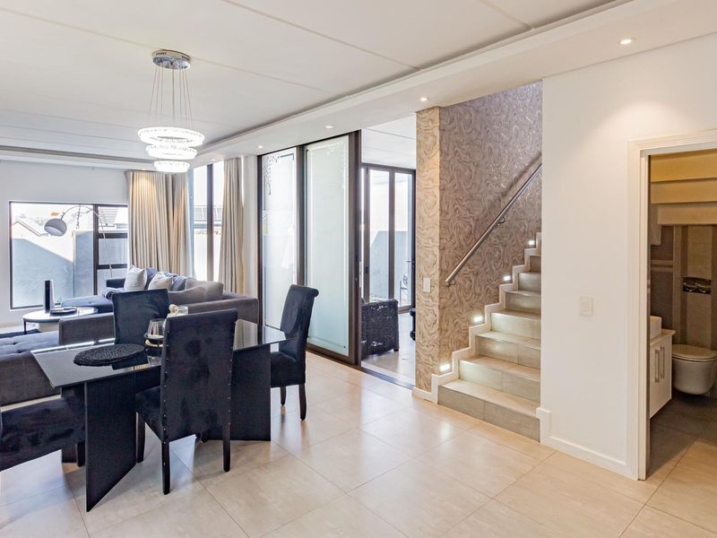 Sole and exclusive mandate. Beautiful spacious 4 bedroom 3 bath house - Photo 5