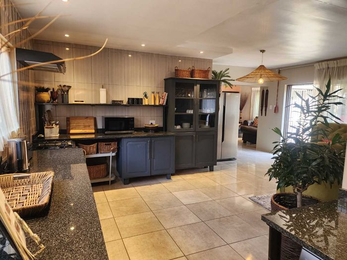 Property #2467000, Townhouse For Sale in Pretoria Central