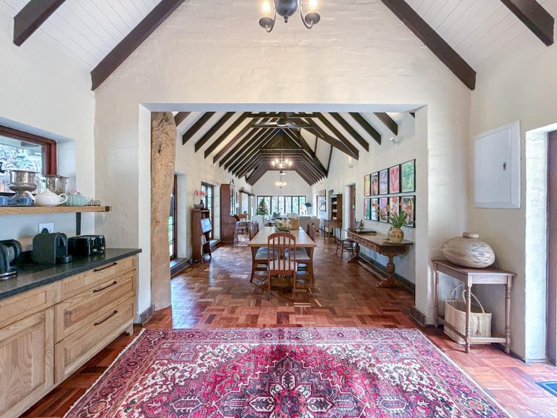 Luxury 5-Bed Historic Farmhouse, Simbithi Eco Estate - Sleeps 12! - Photo 10