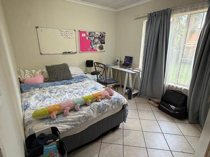 Two Bedroom Simplex to Sale in Moreleta Park - Photo 10