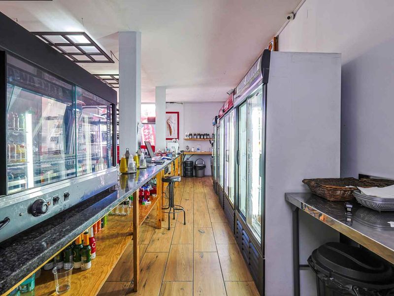 Varsity Café – Established & Iconic Pretoria Café Business for Sale - Photo 10