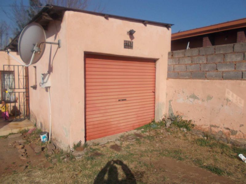 property with potential for sale - Photo 3
