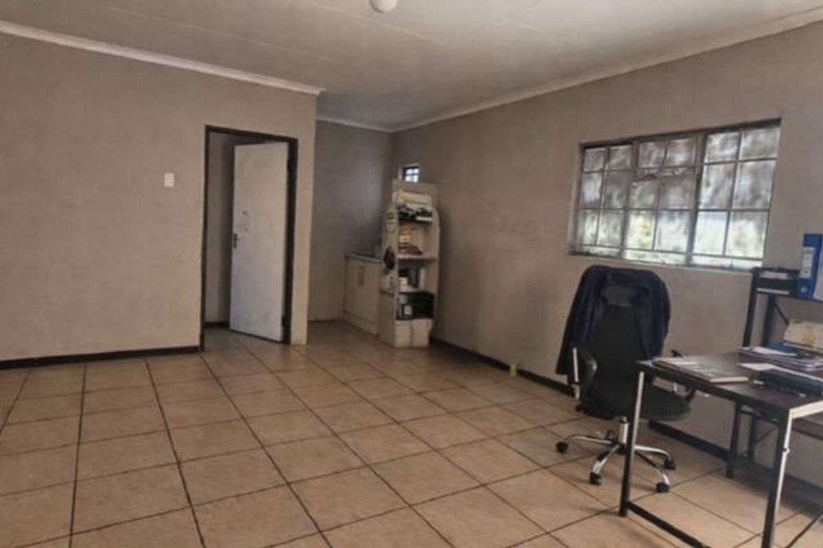 Commercial Property for Sale in Oos Einde - Photo 4