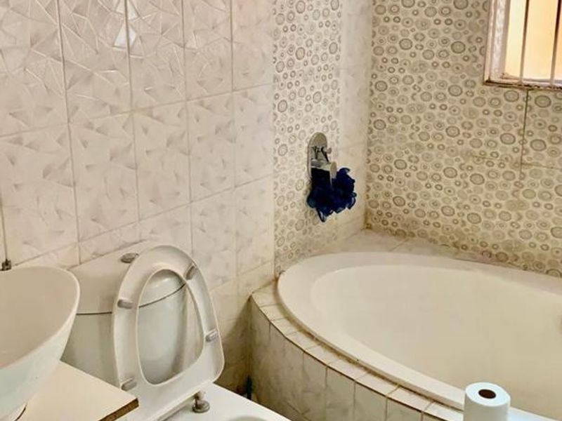 **Charming 3-Bedroom Home in Ormonde Complex**with outside room and toilet - Photo 8