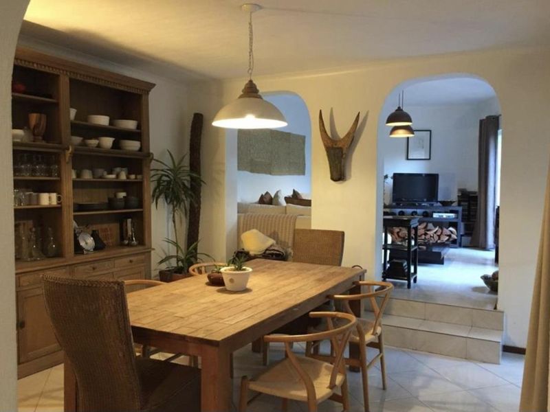 A BEAUTIFUL THREE BEDROOM TOWNHOUSE - Photo 5