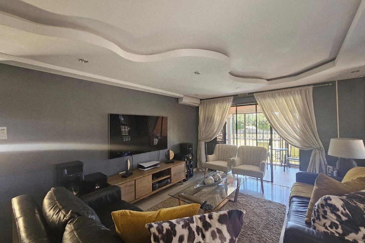 Modern Living & Income Potential: Multi-Unit Gem! - Photo 4