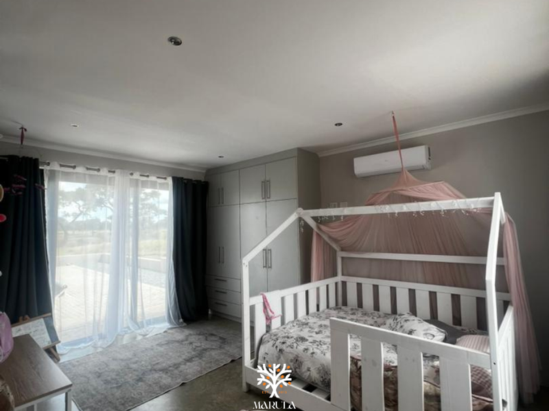 Family Home For Sale | Omeya Golf Estate | N$6 200 000 - Photo 7