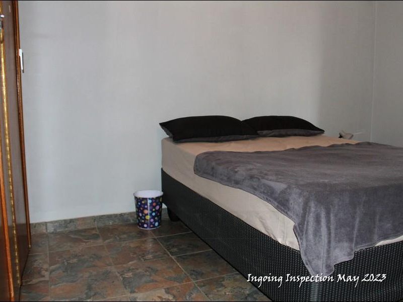 Urgent Sale - 3 Bedroom House in Windhoek North! - Photo 9