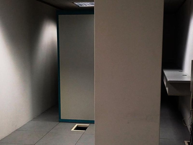 Office Space available - Photo 7