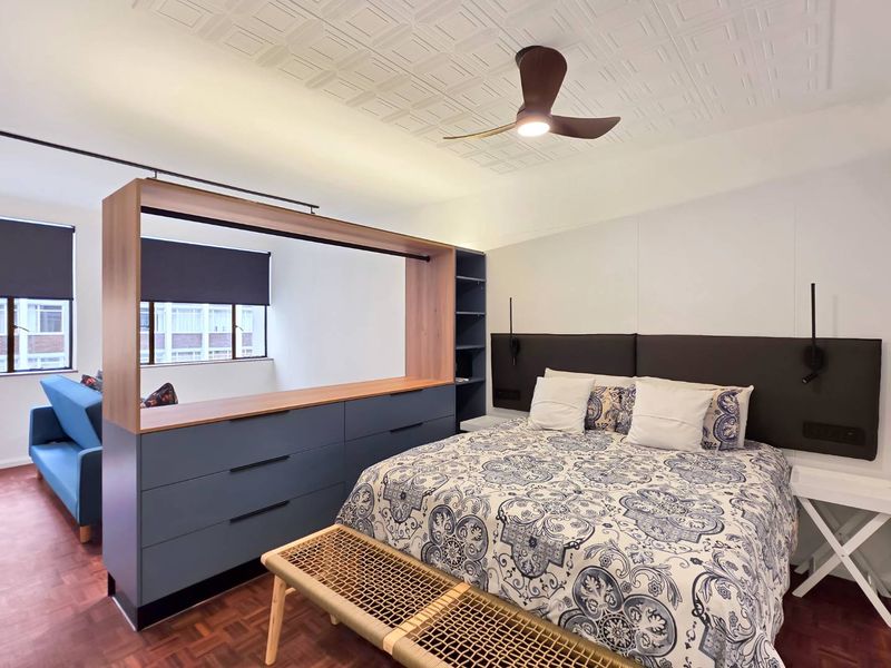 Chic Furnished Studio in City Centre – Move In Today! - Photo 10