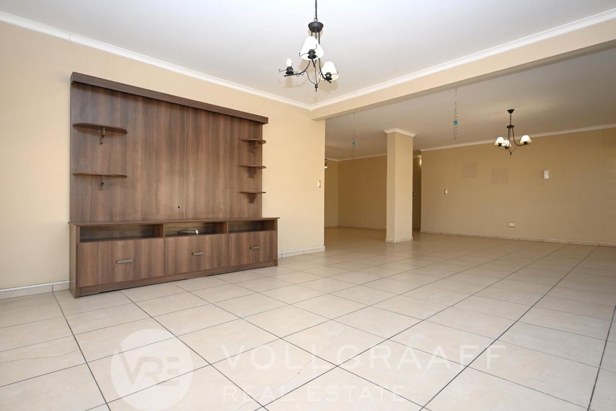 Spacious 3-Bedroom Family Home for Rent – Available immediately - Photo 4