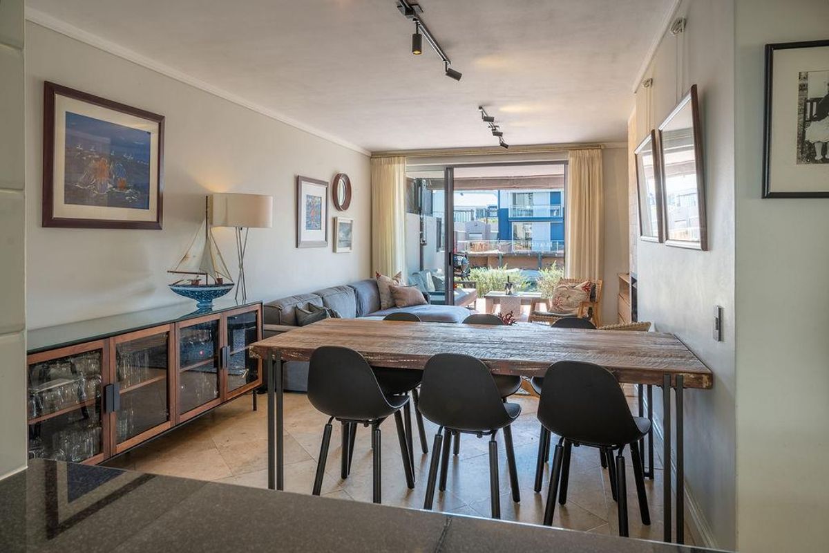 Three bedroom apartment to rent in Knysna Quays - Photo 4