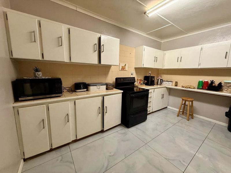 4 Bedroom house for sale in Pailpietersburg - Photo 10