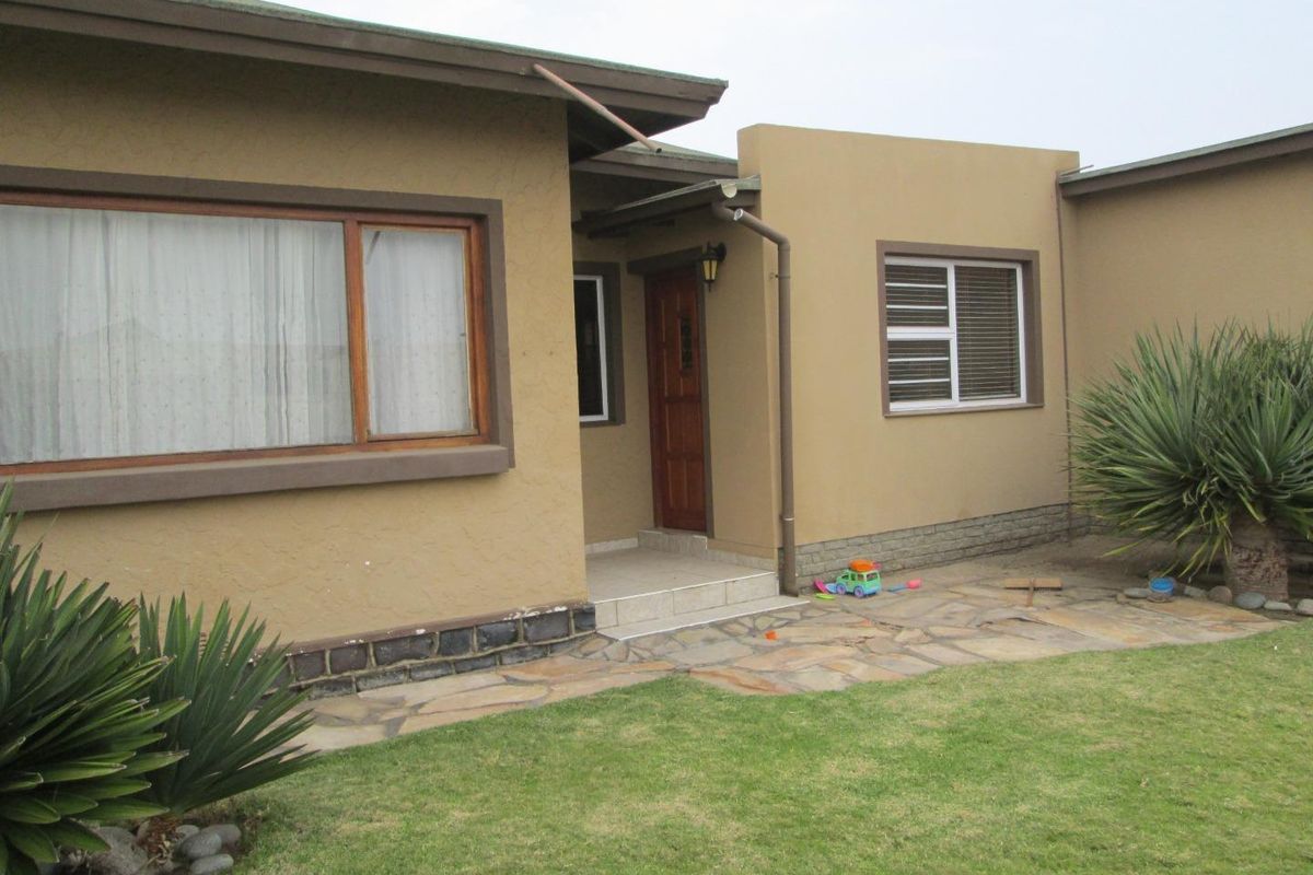 Property with so much potential - Photo 5