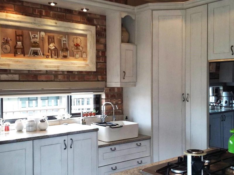 AMAZING HOME ON ONE LEVEL plus 2 Bedroom Flat N$6 800 000 mm - Photo 9