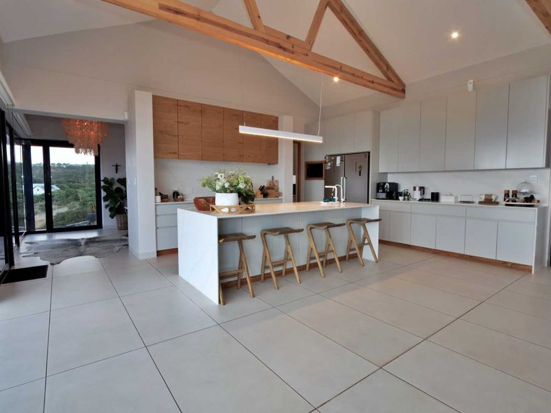 Architectural Masterpiece with Breathtaking River and Ocean Views – Stilbaai West - Photo 4