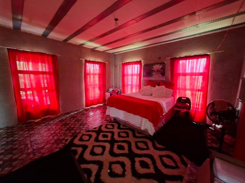 FOR SALE: Double-Storey Home in Madombidzha Zone 1, Sinthumule - Photo 3