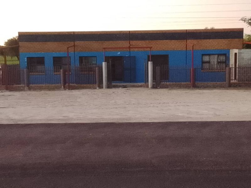 EXCLUSIVE COMMERCIAL PROPERTY FOR SALE-OPOTO VILLAGE-BETWEEN ONDANGWA/ONGWEDIVA ROAD - Photo 4