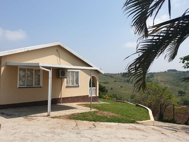 Smallholding for Sale Redcliffe. - Photo 3