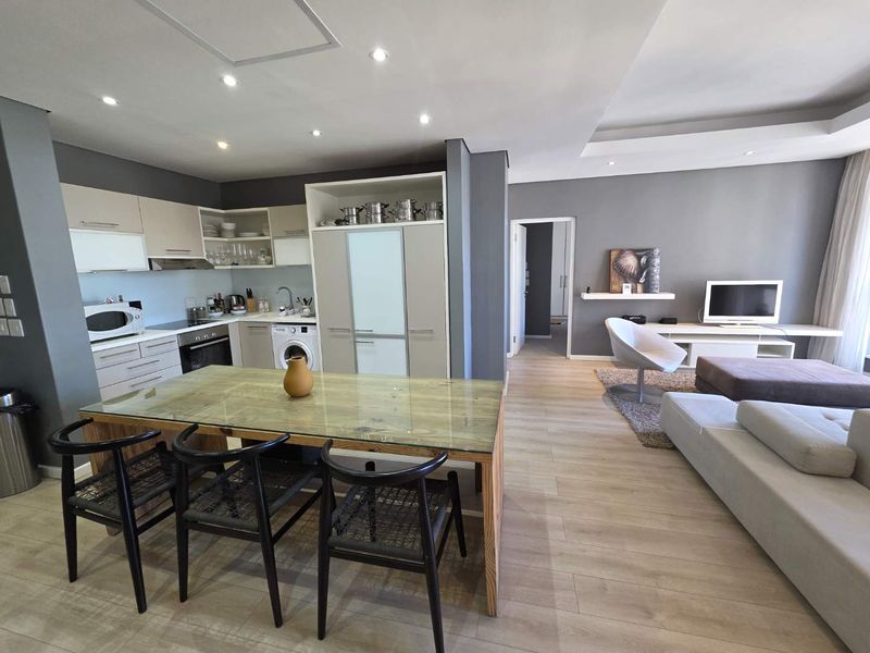 Iconic Table Mountain view - TO RENT - Photo 5