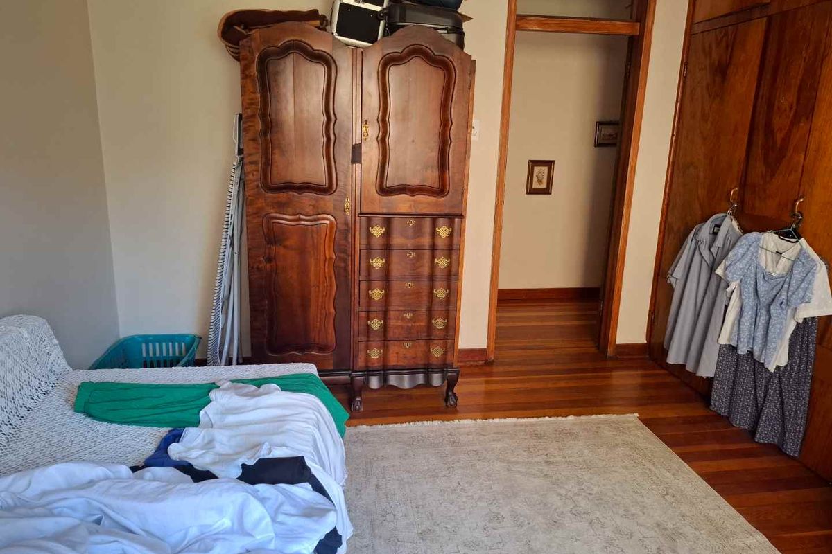 FOR SALE | KLEIN WINDHOEK – N$ 5,300,000 HOUSE + 2 FLATS (INCOME-GENERATING OPPORTUNITY!) 💰 Potential Rental Income: ± N$ 30,000/month - Photo 4