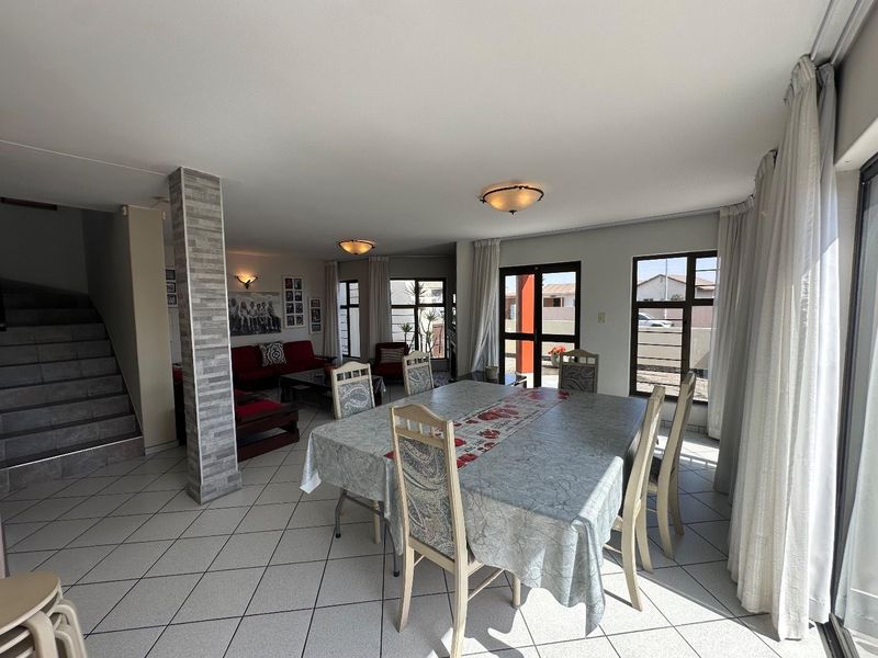 TOWNHOUSE FOR SALE IN CENTRAL SWAKOPMUND, NAMIBIA - Photo 6