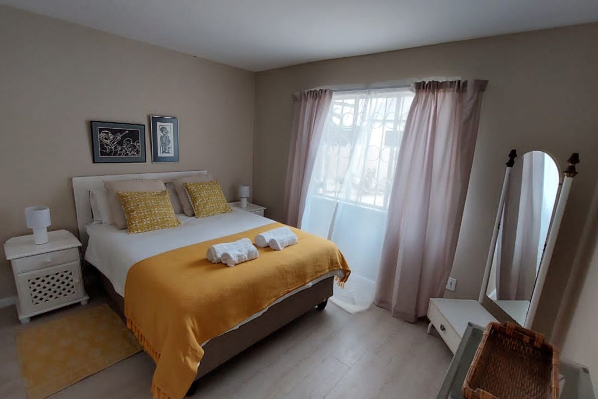 FOR RENT:  AVAILABLE AS FROM 8 APRIL 2026 - SPACIOUS & VERSATILE 4-BEDROOM HOME, VINETA , SWAKOPMUND - Photo 4