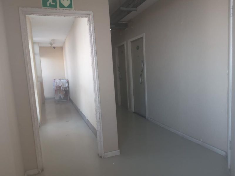 Bachelor Apartment For Sale In Berea Centre - Photo 6