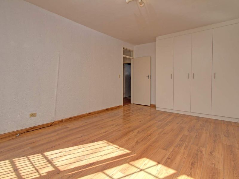 Unbeatable Value: Townhouse from R990k - Photo 7