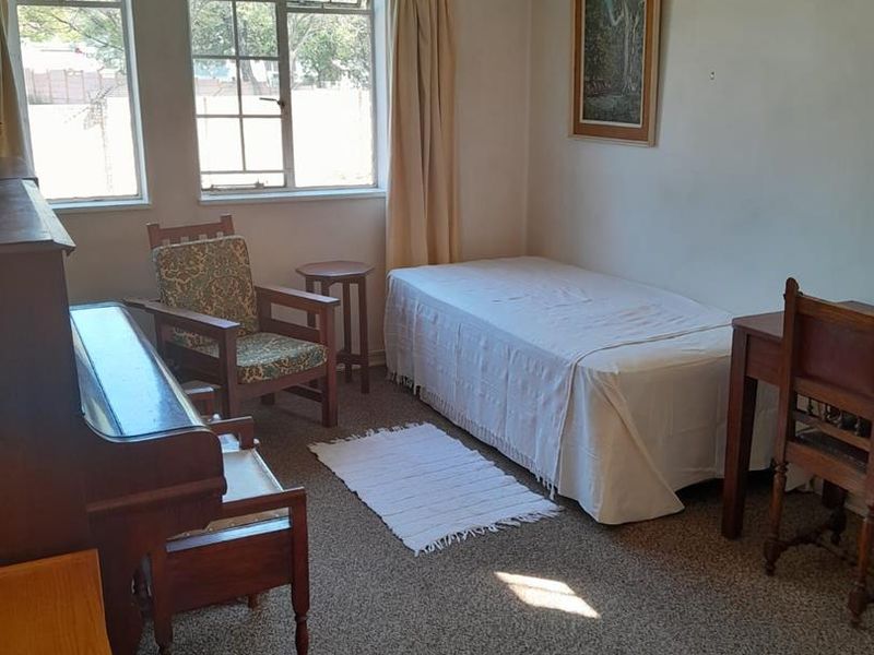 Spacious 105sqm Waverley Apartment in a Secure Boomed Area - Photo 6